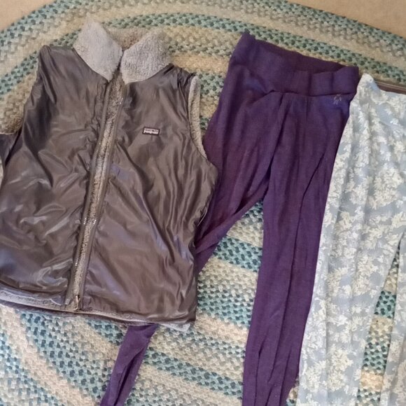 Patagonia Smartwool Sz S gray reversible Vest - 2 Wool leggings purple - Picture 7 of 7
